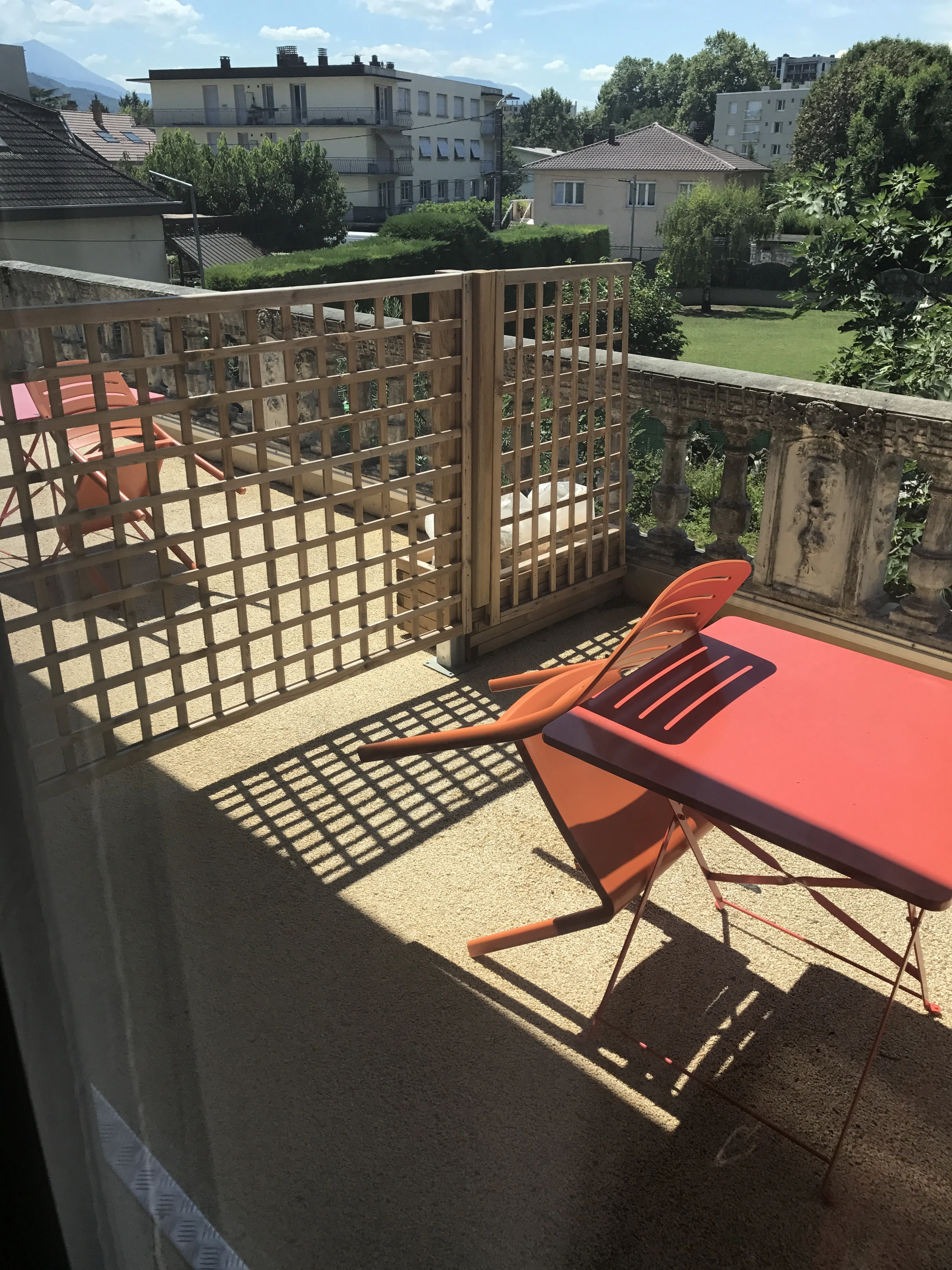 S14 terrasse vue gauche