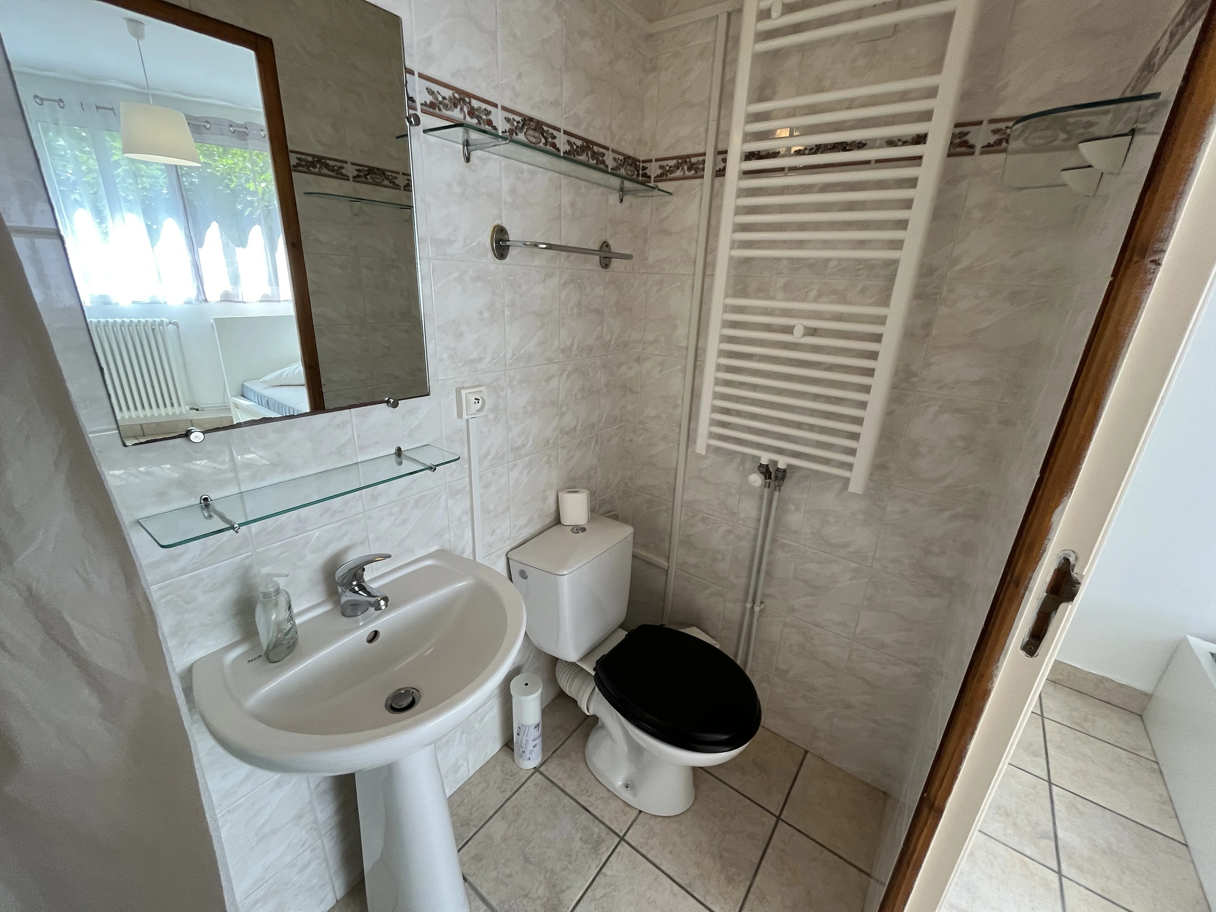 Wc dans salle d'eau individuelle