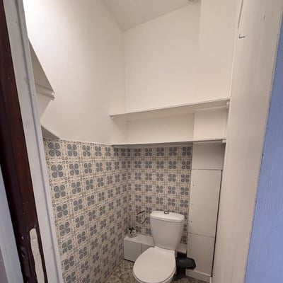 WC porte à galandage
